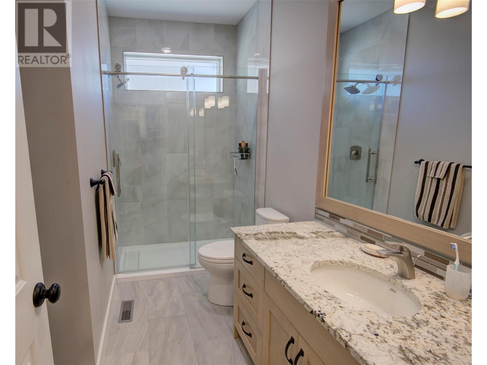 8824 Braeburn Drive, Coldstream, British Columbia  V1B 4B8 - Photo 33 - 10351569