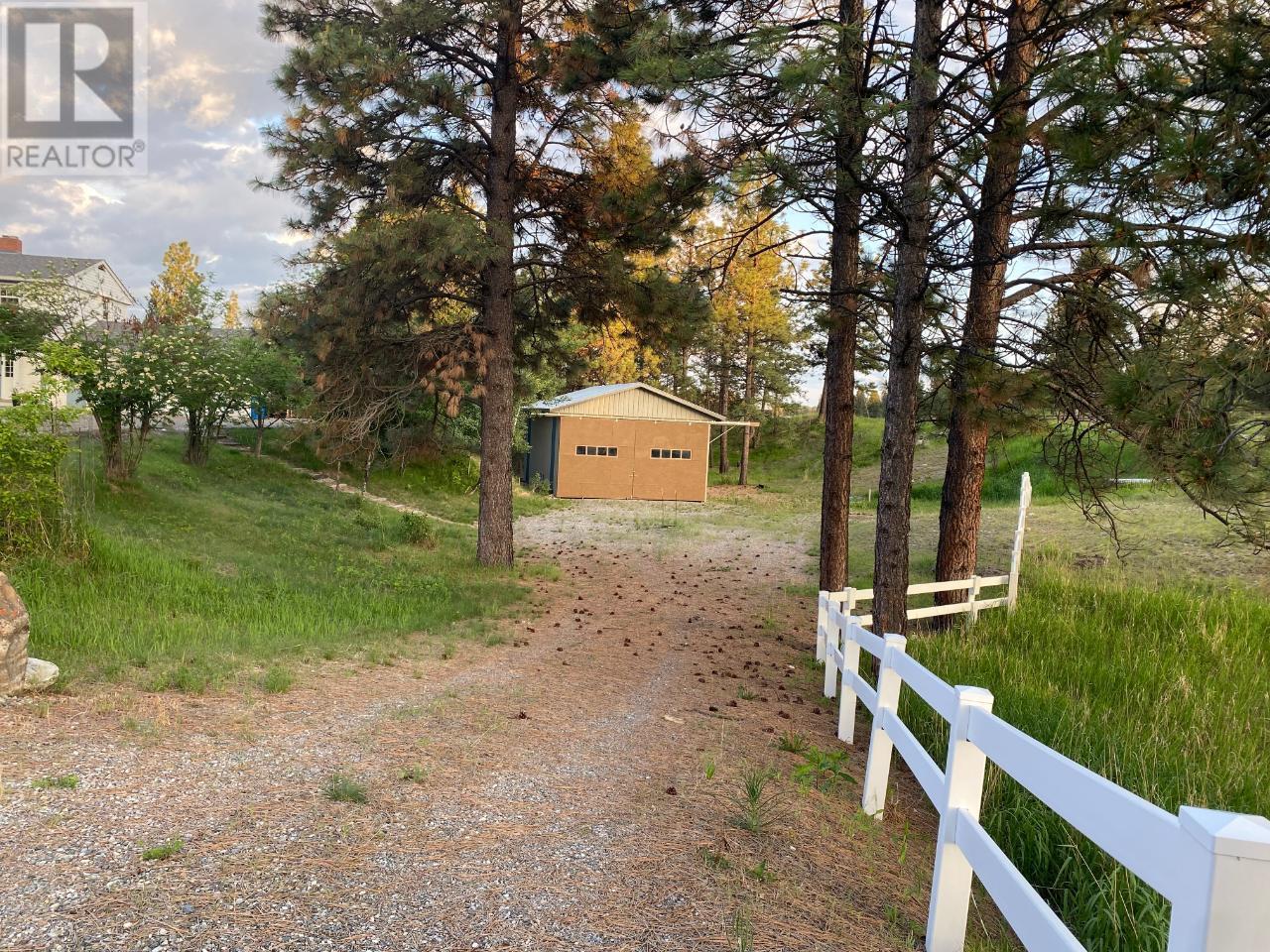 4152 Elk Drive, Ta Ta Creek, British Columbia  V0B 2H0 - Photo 16 - 10351416