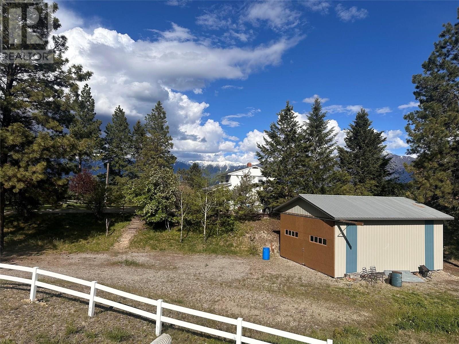 4152 Elk Drive, Ta Ta Creek, British Columbia  V0B 2H0 - Photo 17 - 10351416