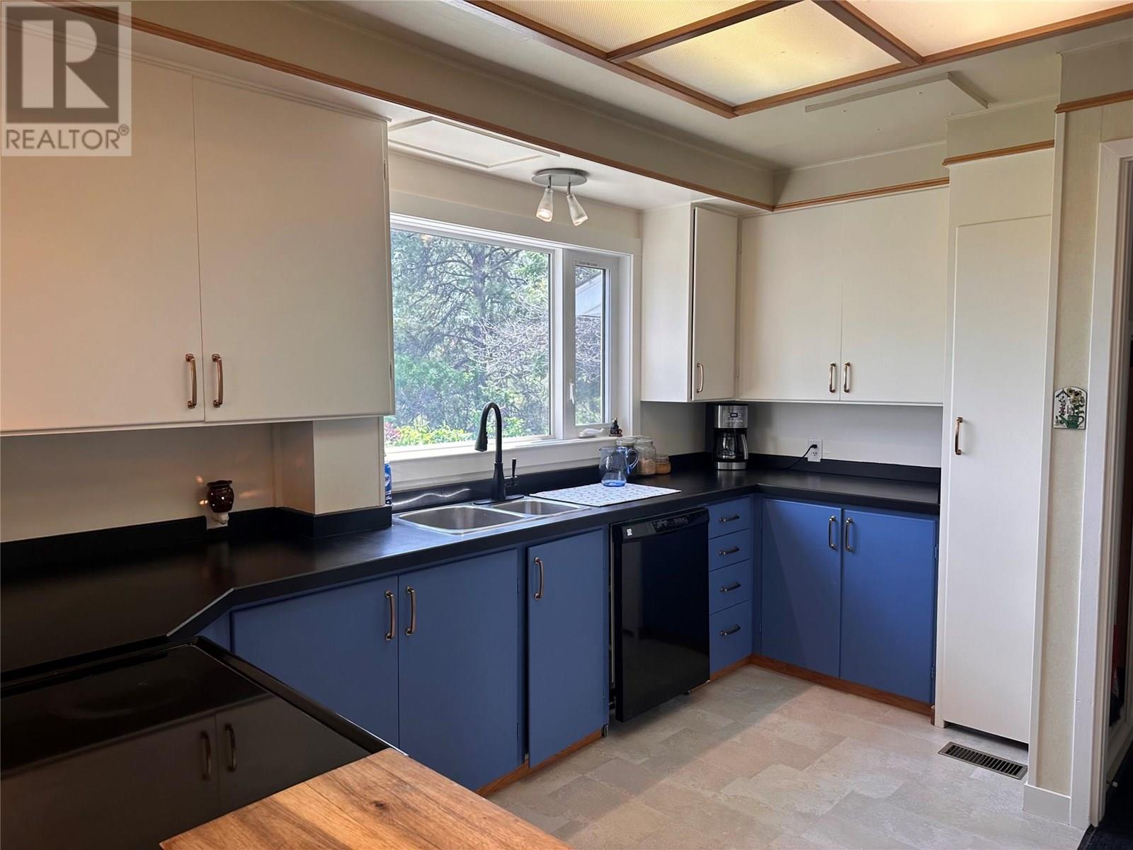 4152 Elk Drive, Ta Ta Creek, British Columbia  V0B 2H0 - Photo 26 - 10351416