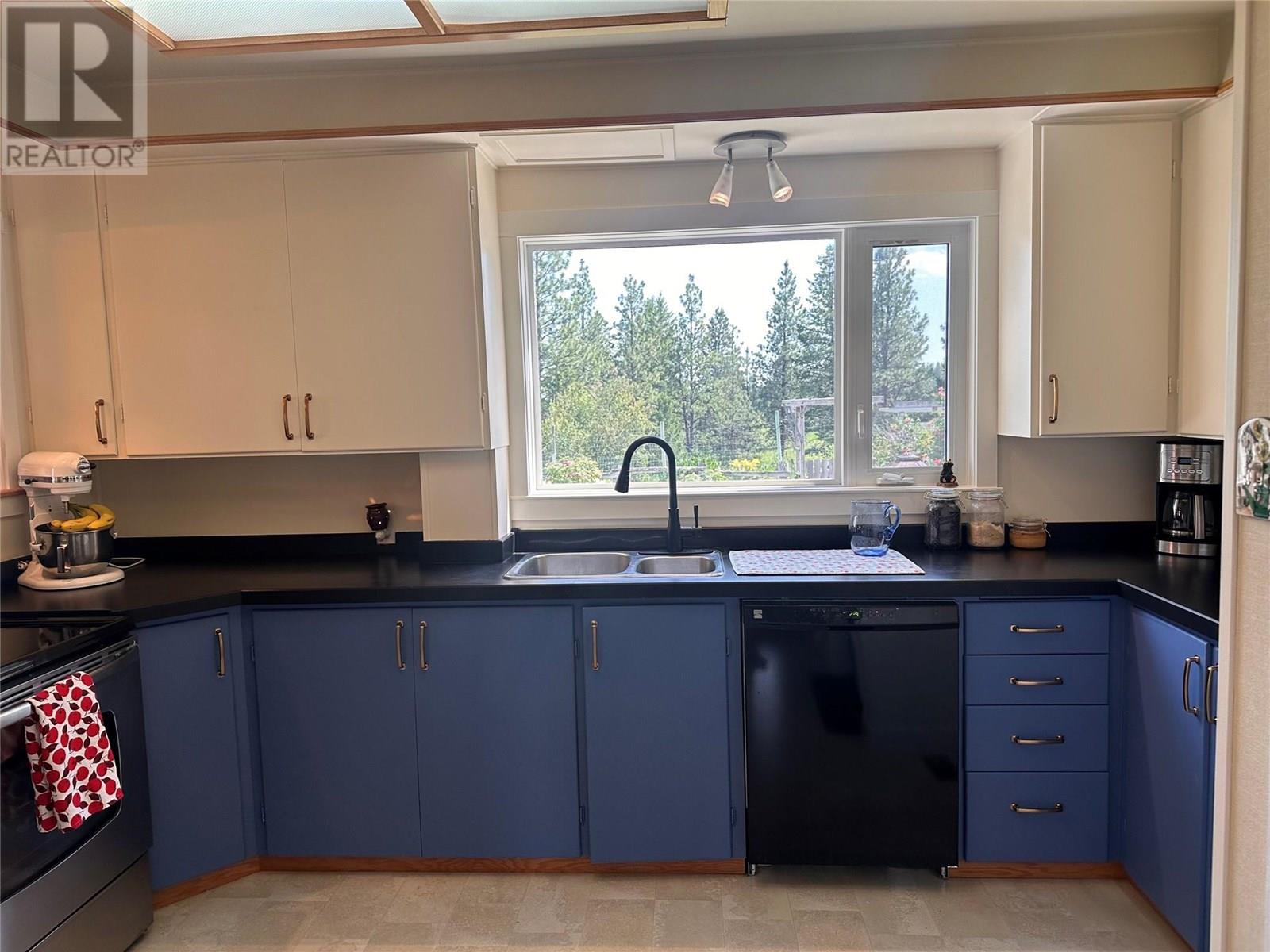 4152 Elk Drive, Ta Ta Creek, British Columbia  V0B 2H0 - Photo 27 - 10351416