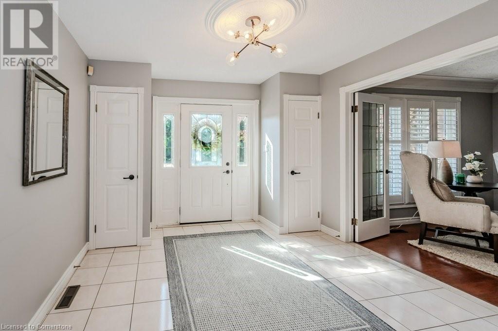 Property at 530 SANDBROOKE Court image 4