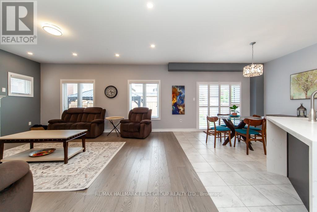 1825 Douglas Langtree Drive, Oshawa, Ontario  L1K 0Y4 - Photo 11 - E12213982