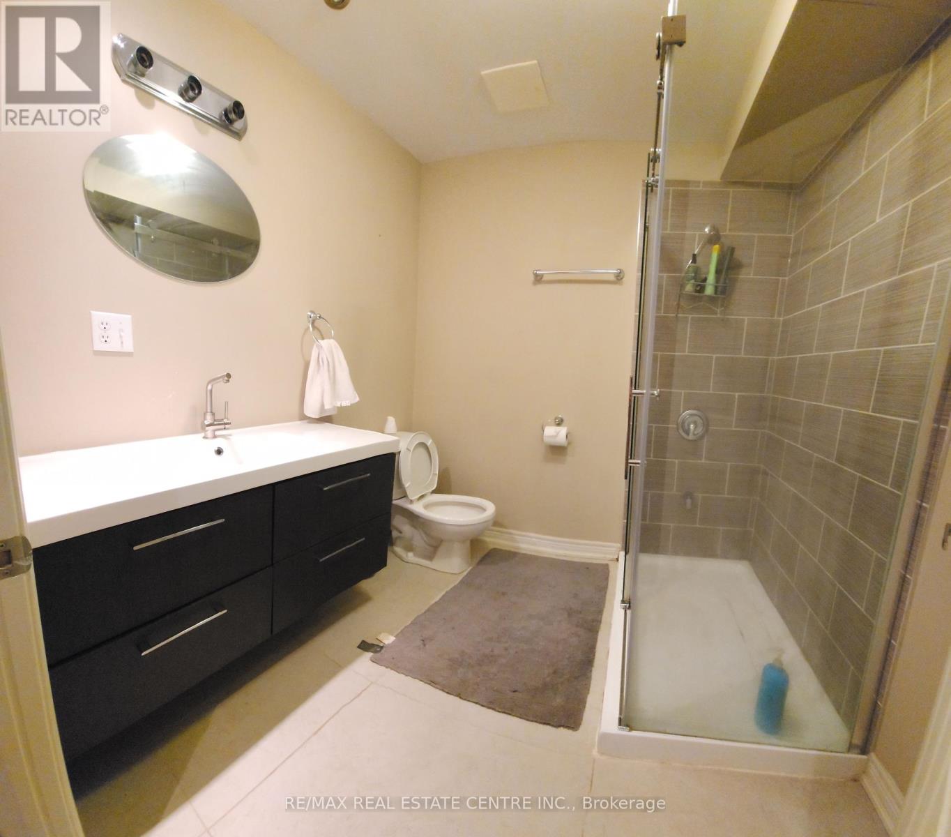 153 Halifax Street, Hamilton, Ontario  L8E 0C8 - Photo 7 - X12064513