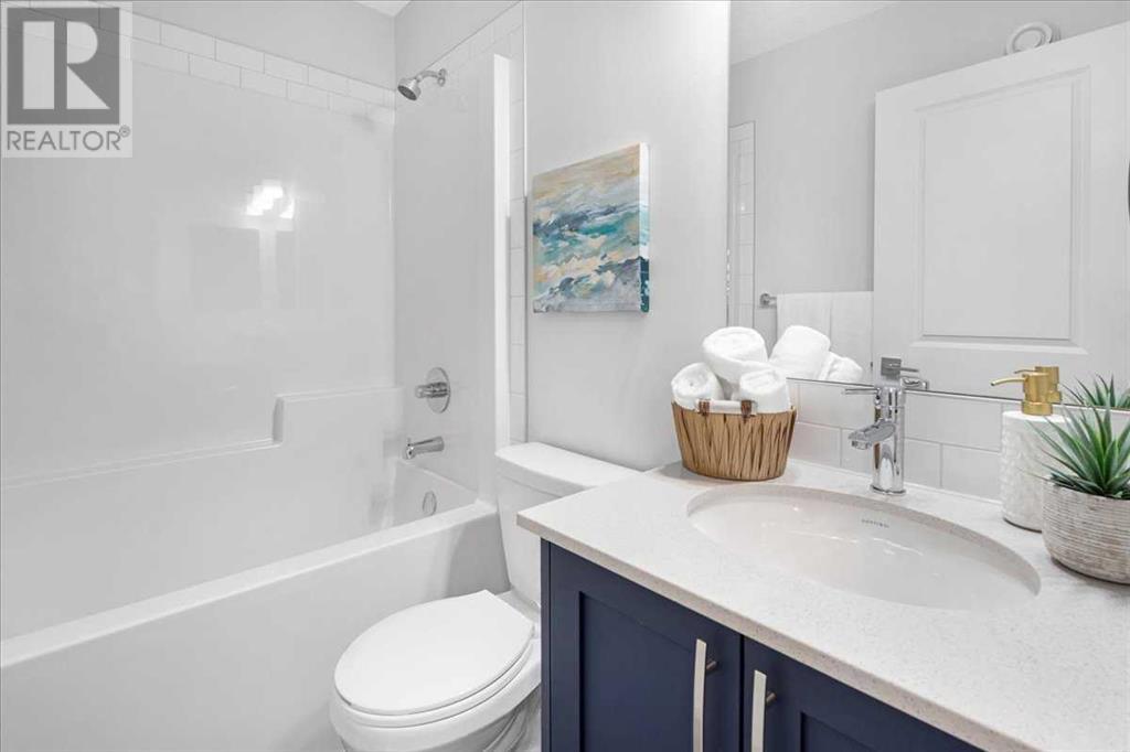 28 Creekstone Drive Sw, Calgary, Alberta  T2X 4N5 - Photo 18 - A2218262