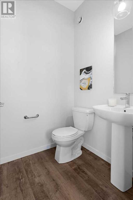 28 Creekstone Drive Sw, Calgary, Alberta  T2X 4N5 - Photo 11 - A2218262