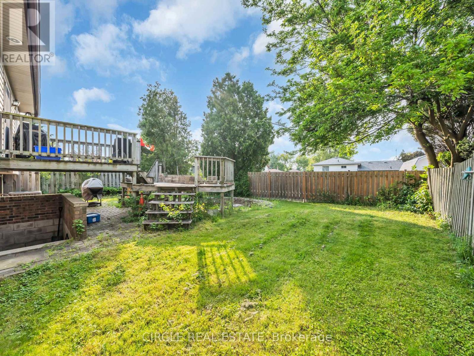 17 Mediterranean Avenue, Amherstburg, Ontario  N9V 3X6 - Photo 39 - X12213195