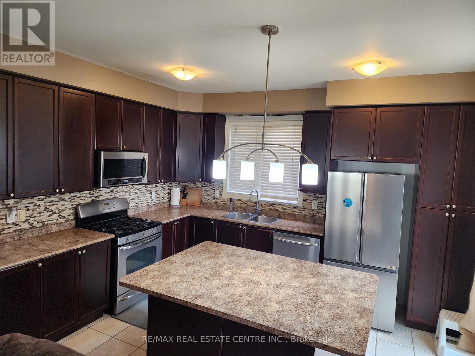 153 Halifax Street, Hamilton, Ontario  L8E 0C8 - Photo 30 - X12064513