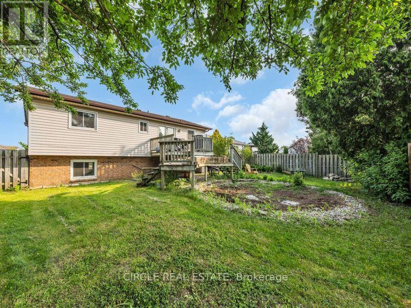 17 Mediterranean Avenue, Amherstburg, Ontario  N9V 3X6 - Photo 38 - X12213195