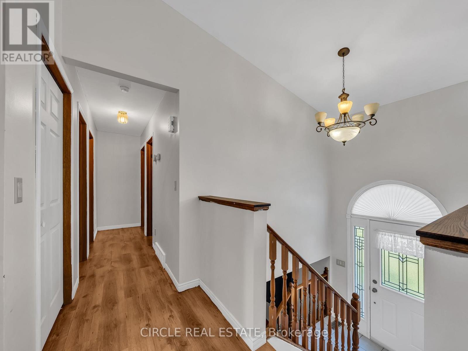 17 Mediterranean Avenue, Amherstburg, Ontario  N9V 3X6 - Photo 9 - X12213195