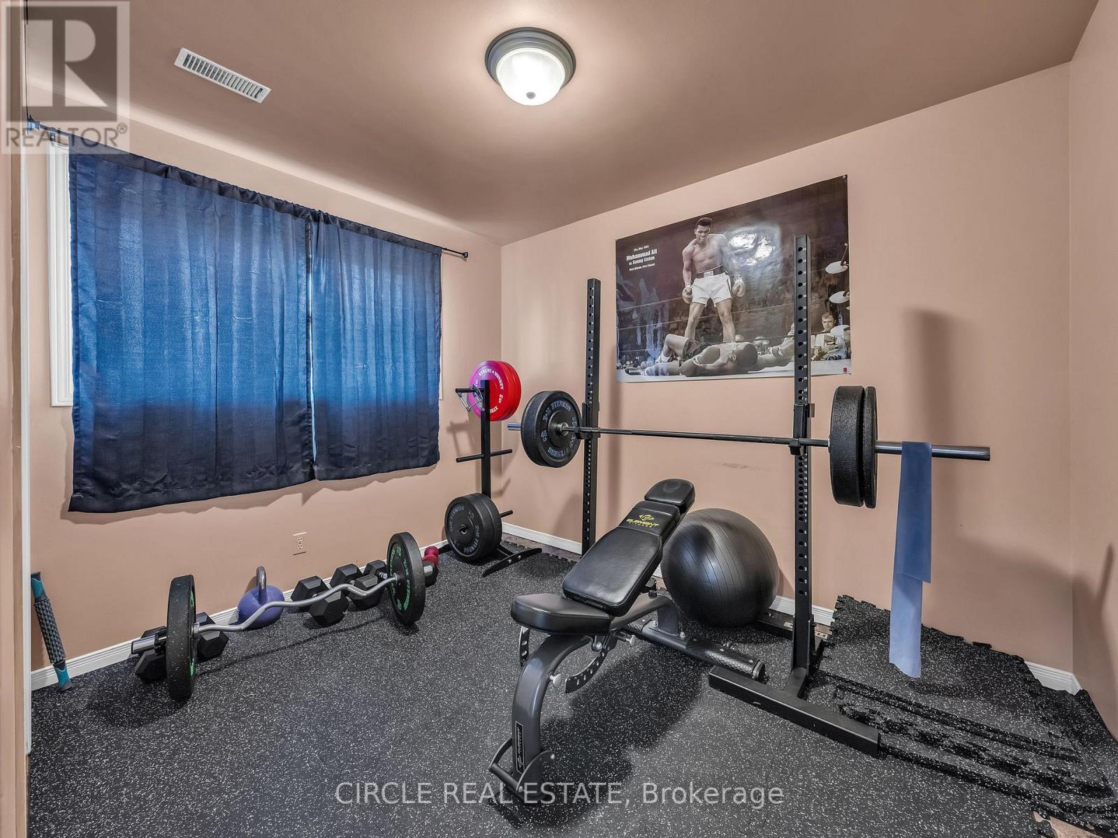 17 Mediterranean Avenue, Amherstburg, Ontario  N9V 3X6 - Photo 30 - X12213195