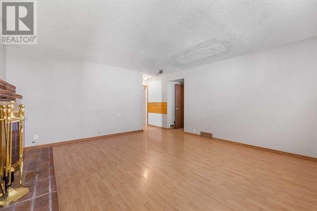 108 Pineland Place Ne, Calgary, Alberta  T1Y 3K2 - Photo 27 - A2228222
