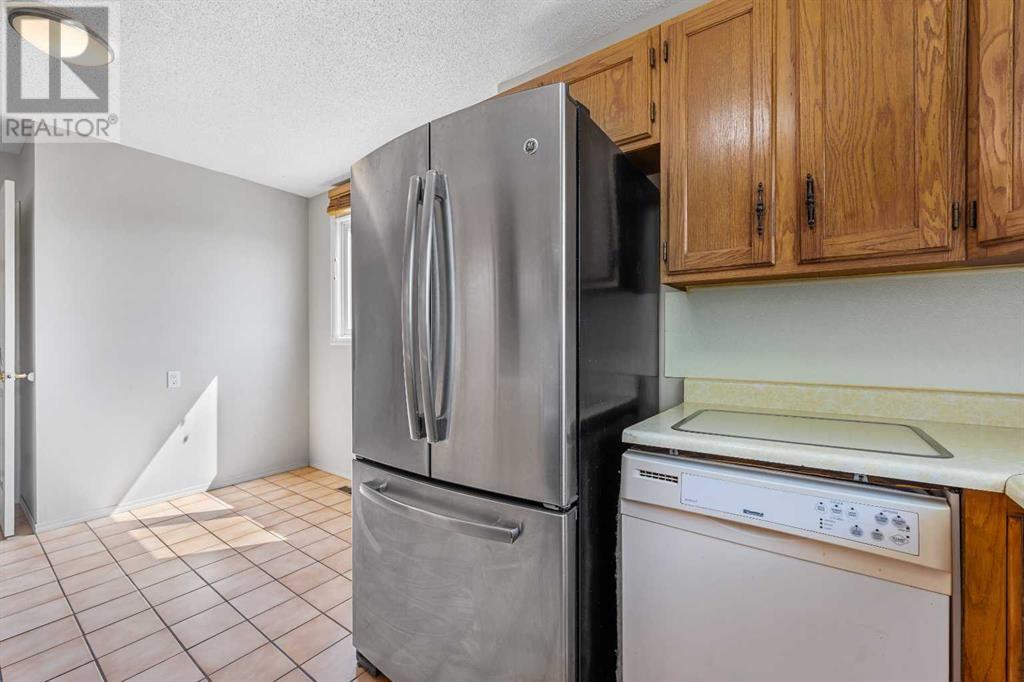 108 Pineland Place Ne, Calgary, Alberta  T1Y 3K2 - Photo 15 - A2228222