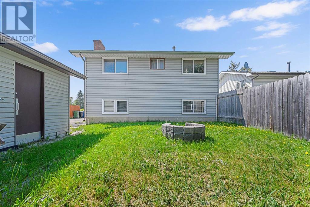 108 Pineland Place Ne, Calgary, Alberta  T1Y 3K2 - Photo 34 - A2228222