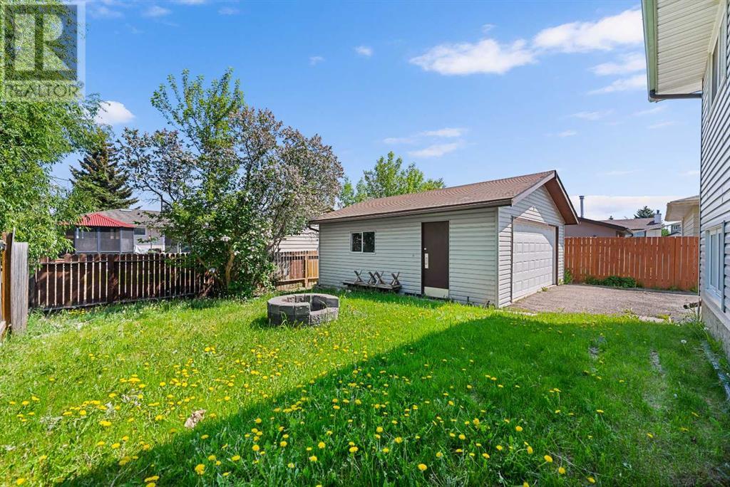 108 Pineland Place Ne, Calgary, Alberta  T1Y 3K2 - Photo 32 - A2228222