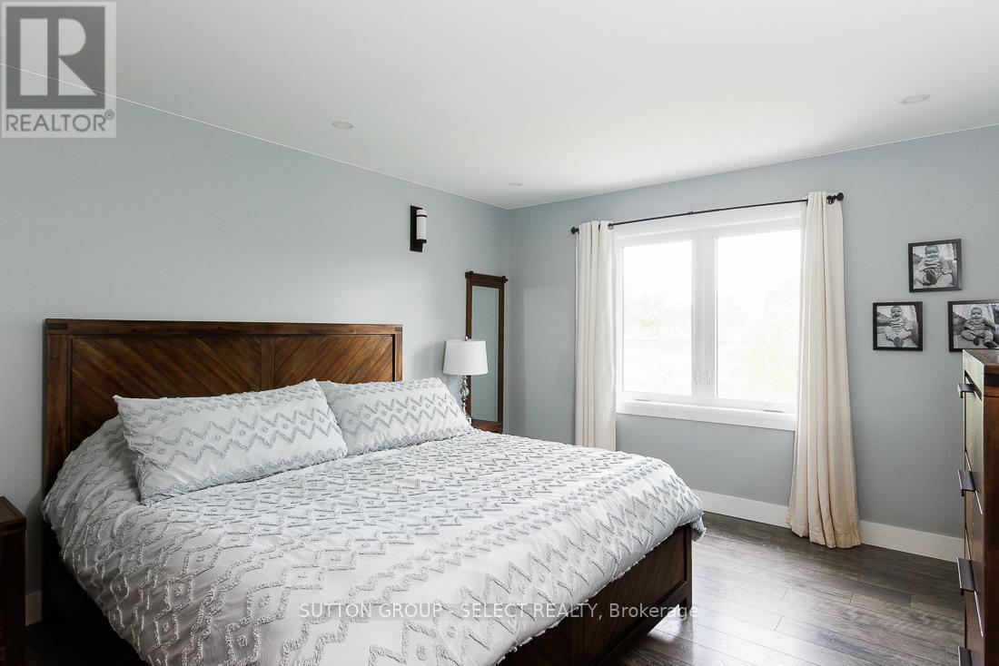 51200 Centre Street, Malahide, Ontario  N0L 2J0 - Photo 12 - X12214156