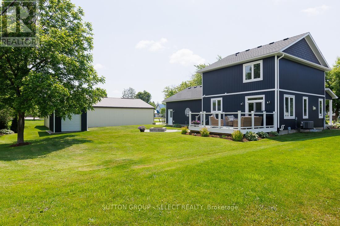 51200 Centre Street, Malahide, Ontario  N0L 2J0 - Photo 4 - X12214156