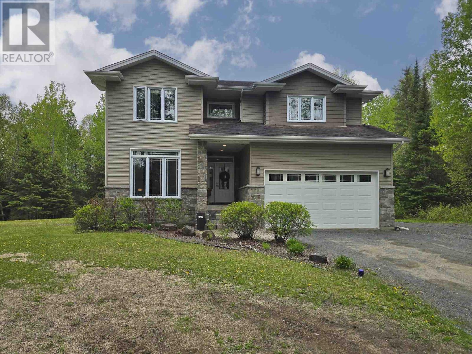 1411 Goods RD, Thunder Bay, Ontario