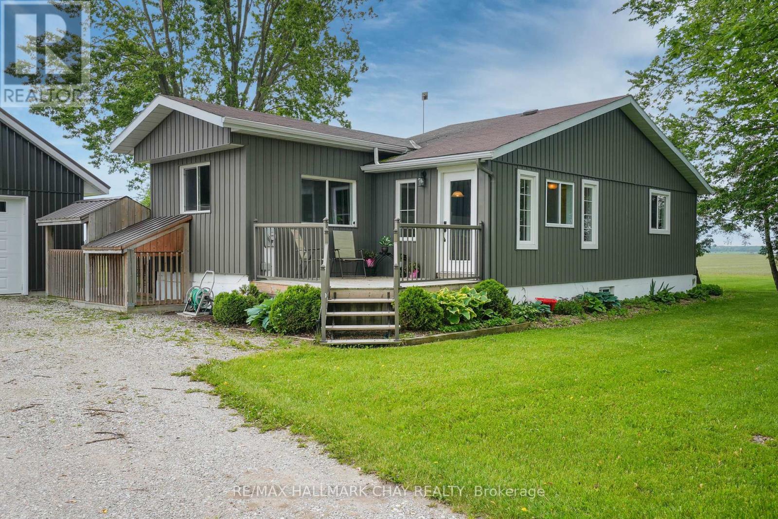 2533 Flos 3 Road W, Springwater, Ontario  L0L 2K0 - Photo 29 - S12214025