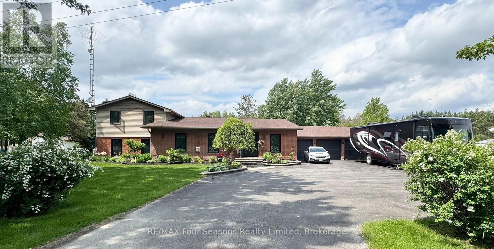 6184 COUNTY 9 ROAD, Clearview, Ontario