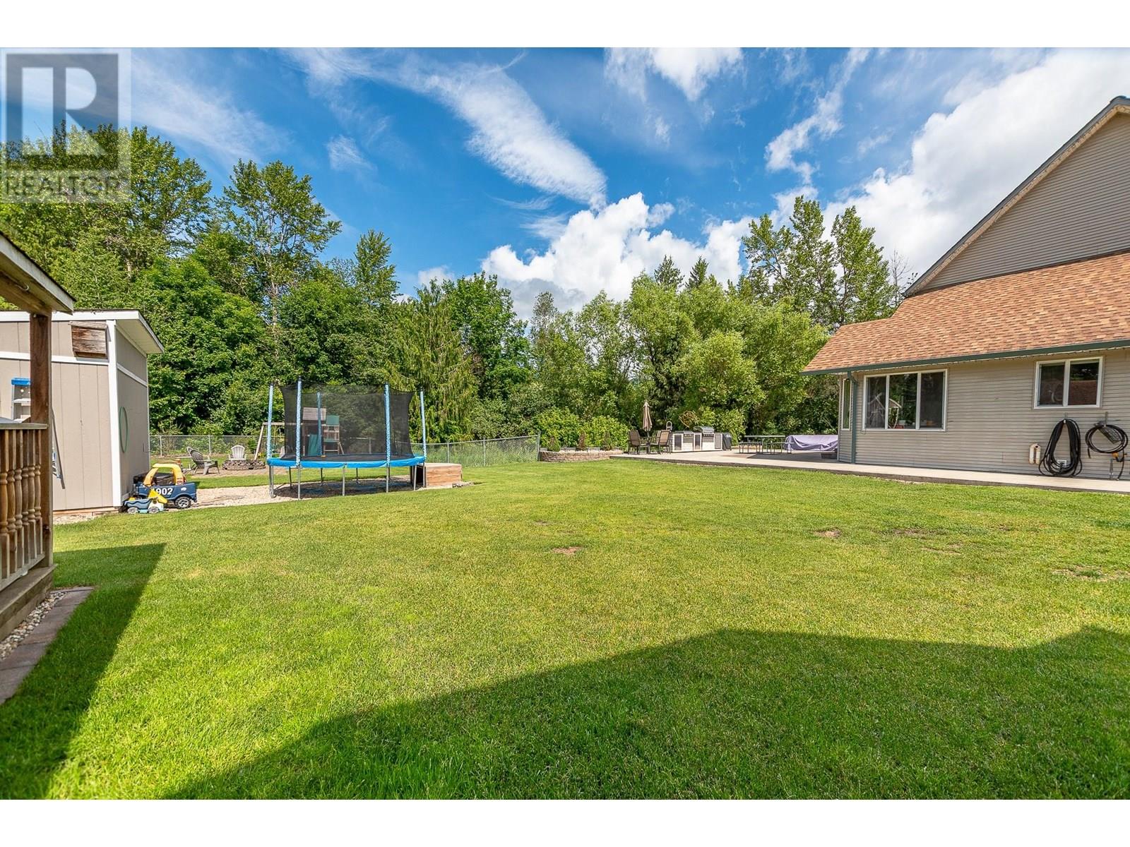 160 Carlin Street, Grindrod, British Columbia  V0E 1Y0 - Photo 47 - 10350962