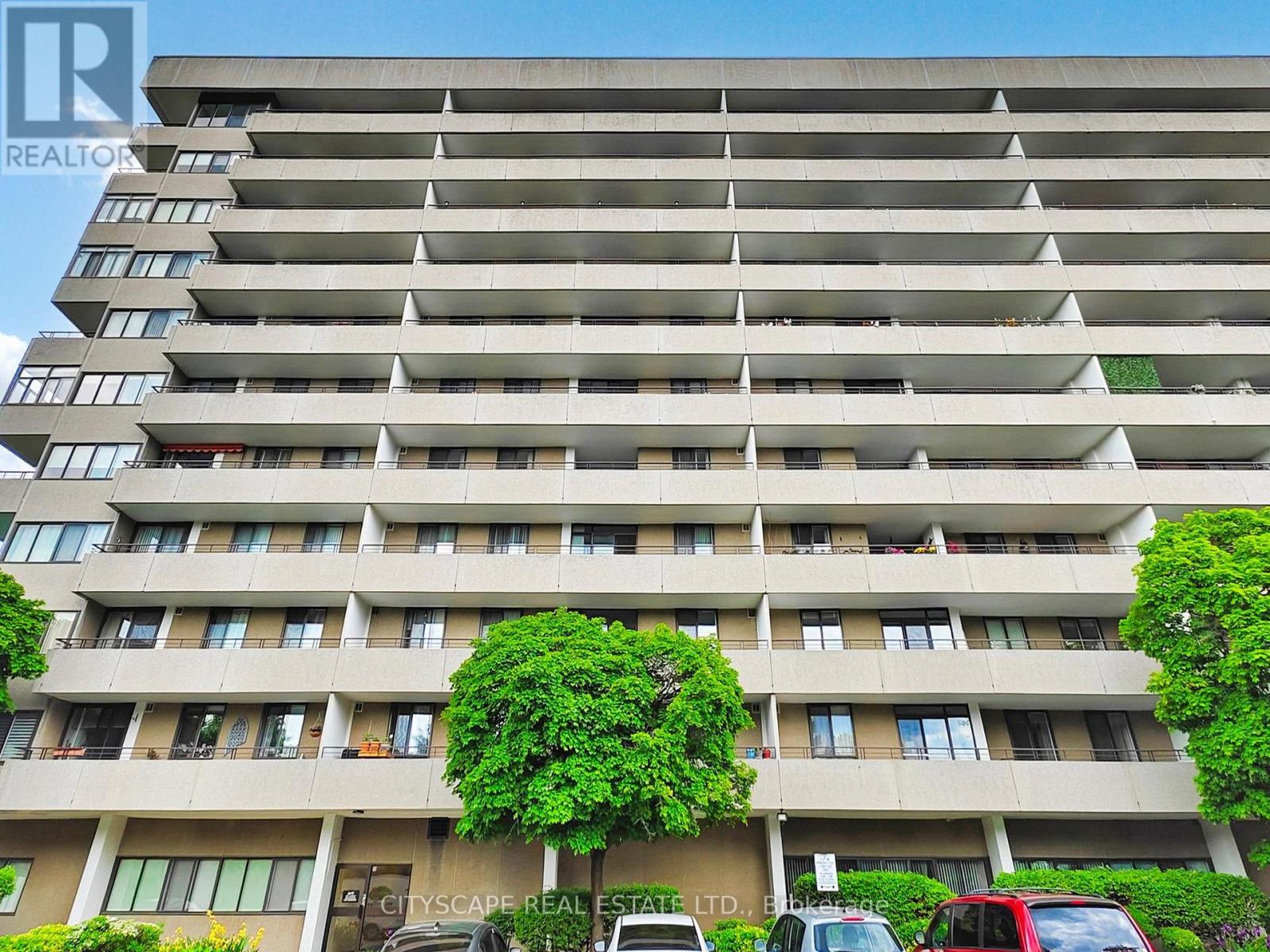 406 - 1320 Mississauga Valley Boulevard, Mississauga (Mississauga Valleys), Ontario  L5A 3R6 - Photo 3 - W12213980