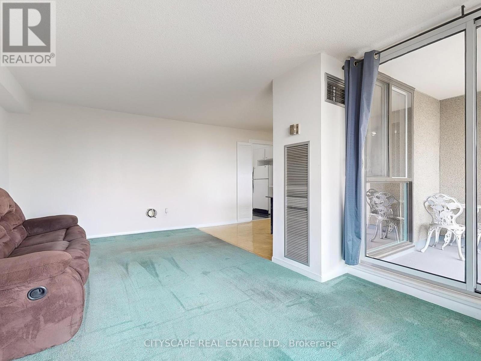 406 - 1320 Mississauga Valley Boulevard, Mississauga (Mississauga Valleys), Ontario  L5A 3R6 - Photo 8 - W12213980