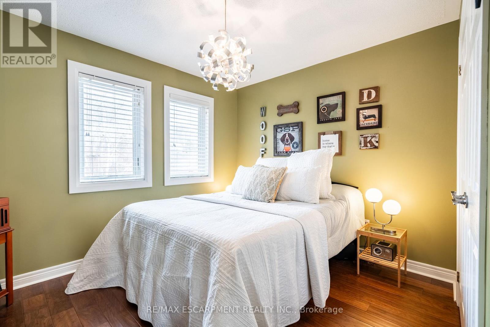 1116 Cedarwood Place, Burlington (Lasalle), Ontario  L7T 4K6 - Photo 34 - W12214005