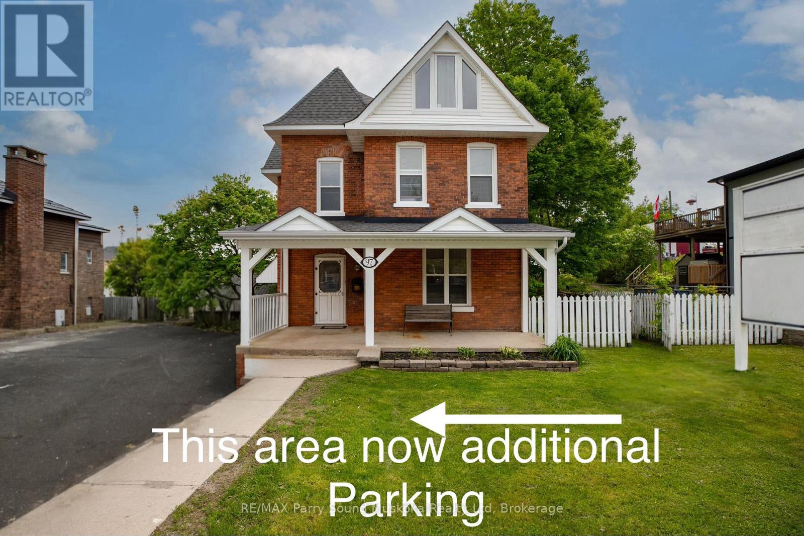 97 JAMES STREET, Parry Sound, Ontario