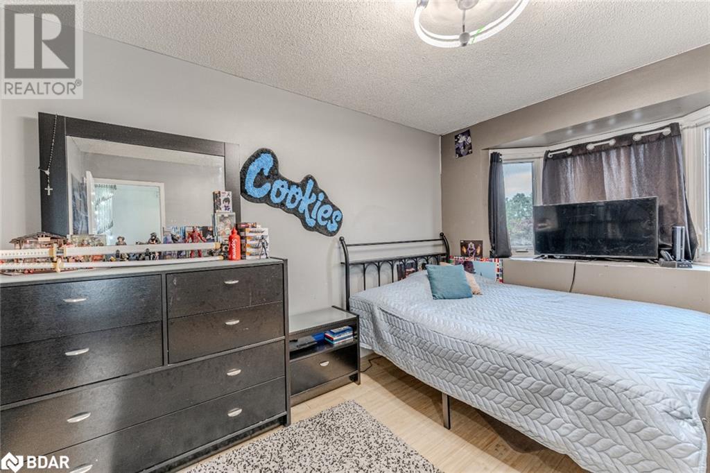 188 Kozlov Street, Barrie, Ontario  L4N 7H5 - Photo 16 - 40736511