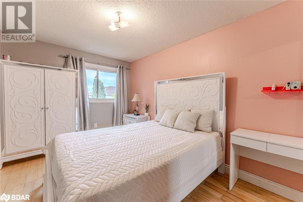 188 Kozlov Street, Barrie, Ontario  L4N 7H5 - Photo 15 - 40736511