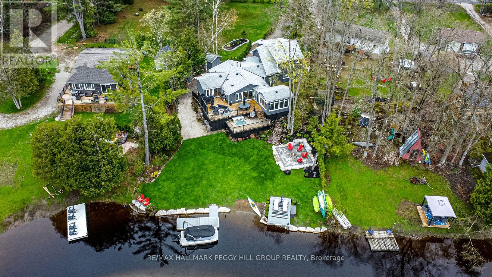 7952 Park Lane Crescent, Ramara, Ontario  L0K 2B0 - Photo 2 - S12141163