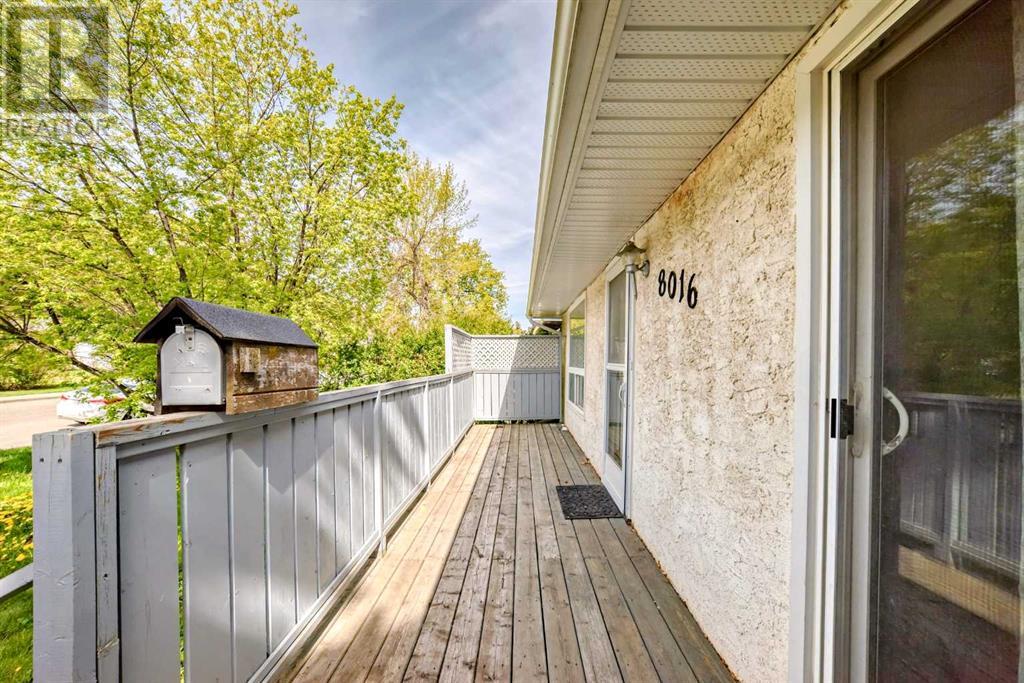 Property at 8016 33 Avenue NW image 4