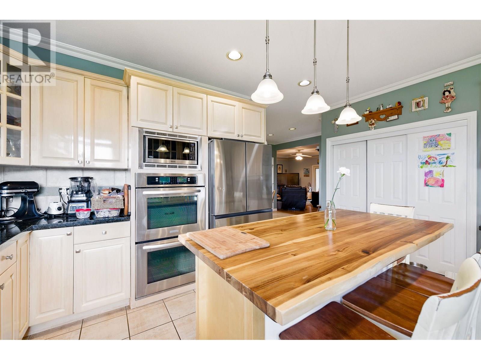 330 Rosehill Wynd, Delta, British Columbia  V4M 3L9 - Photo 11 - R3003951