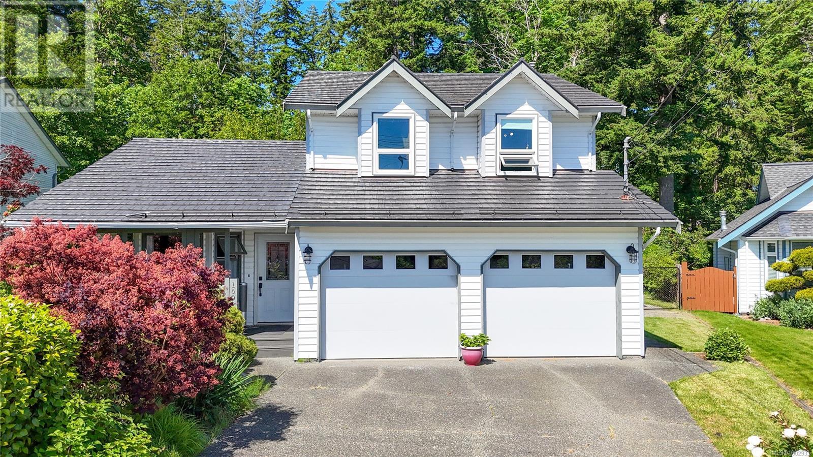1692 Meadowbrook Dr, Campbell River, British Columbia