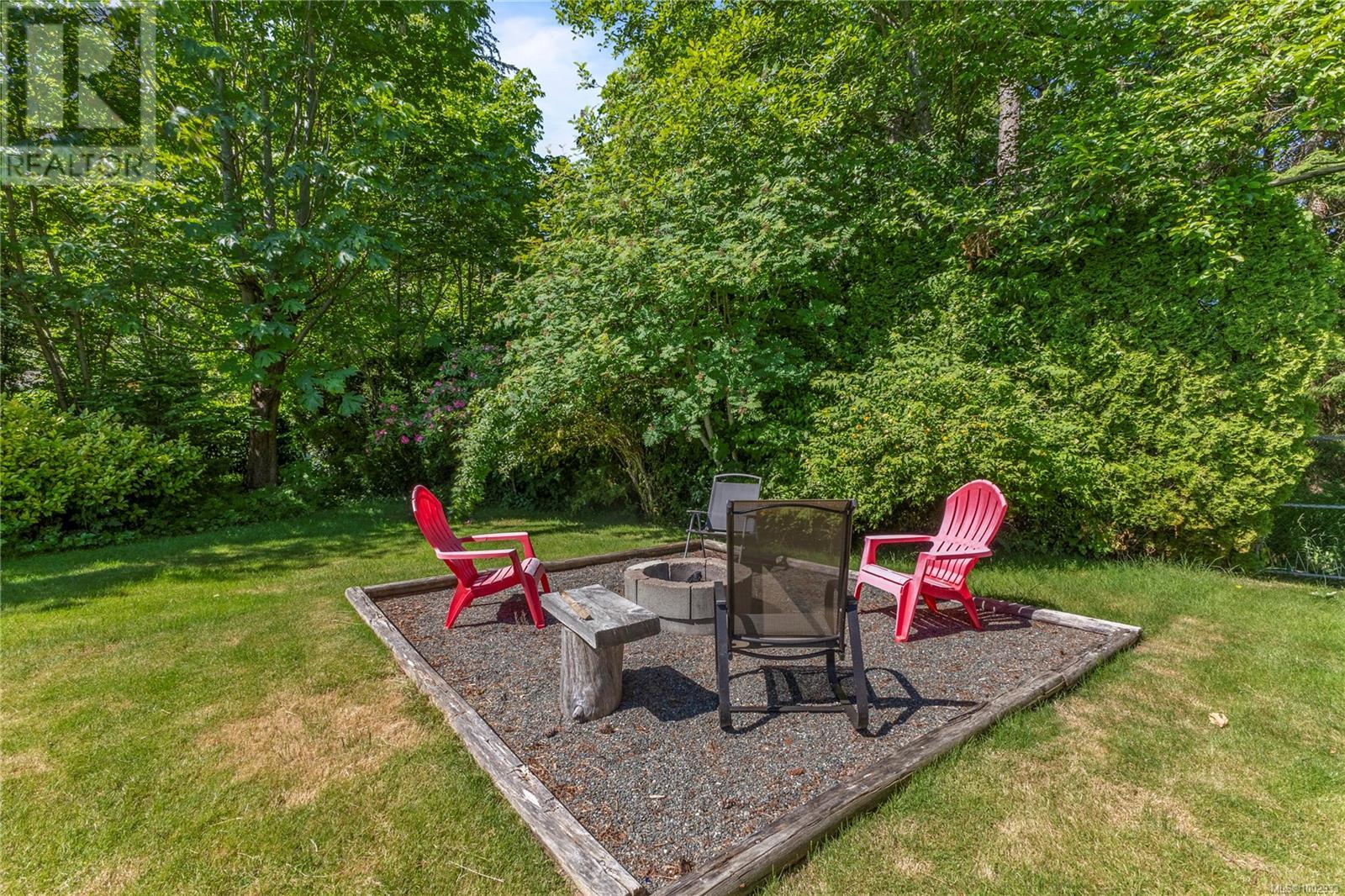 1692 Meadowbrook Dr, Campbell River, British Columbia  V9W 7E7 - Photo 34 - 1002933