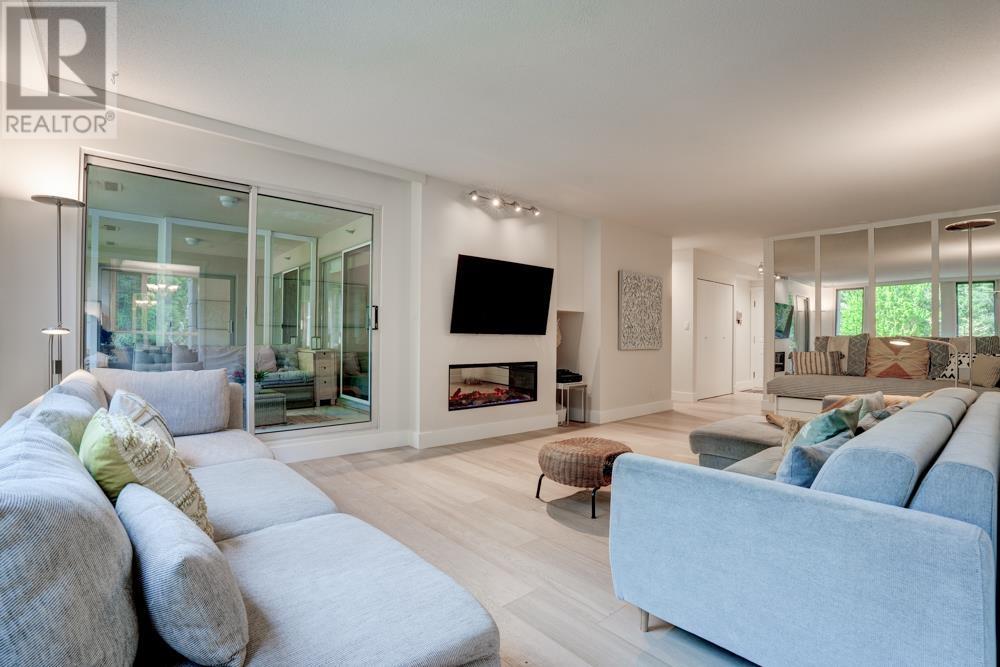 301 5775 Hampton Place, Vancouver, British Columbia  V6T 2G6 - Photo 5 - R2995075