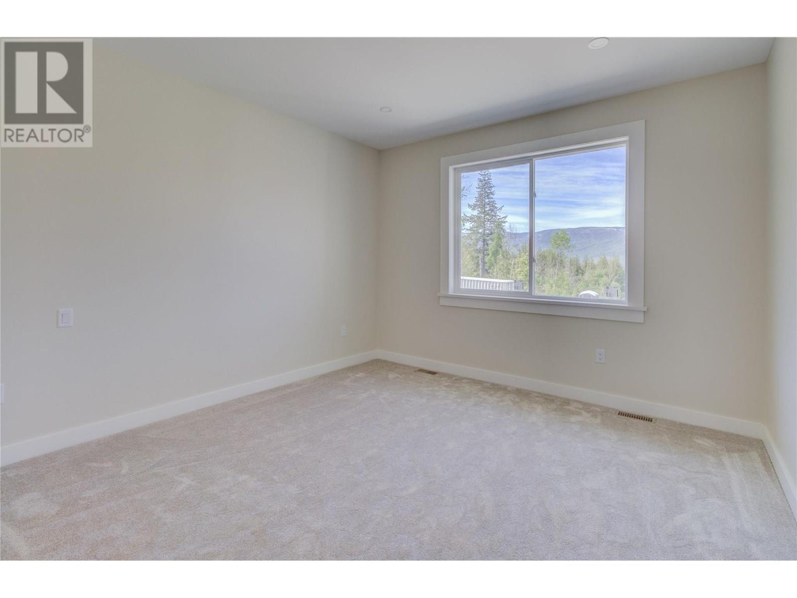 1740 9 Street Se, Salmon Arm, British Columbia  V1E 0G9 - Photo 25 - 10346897