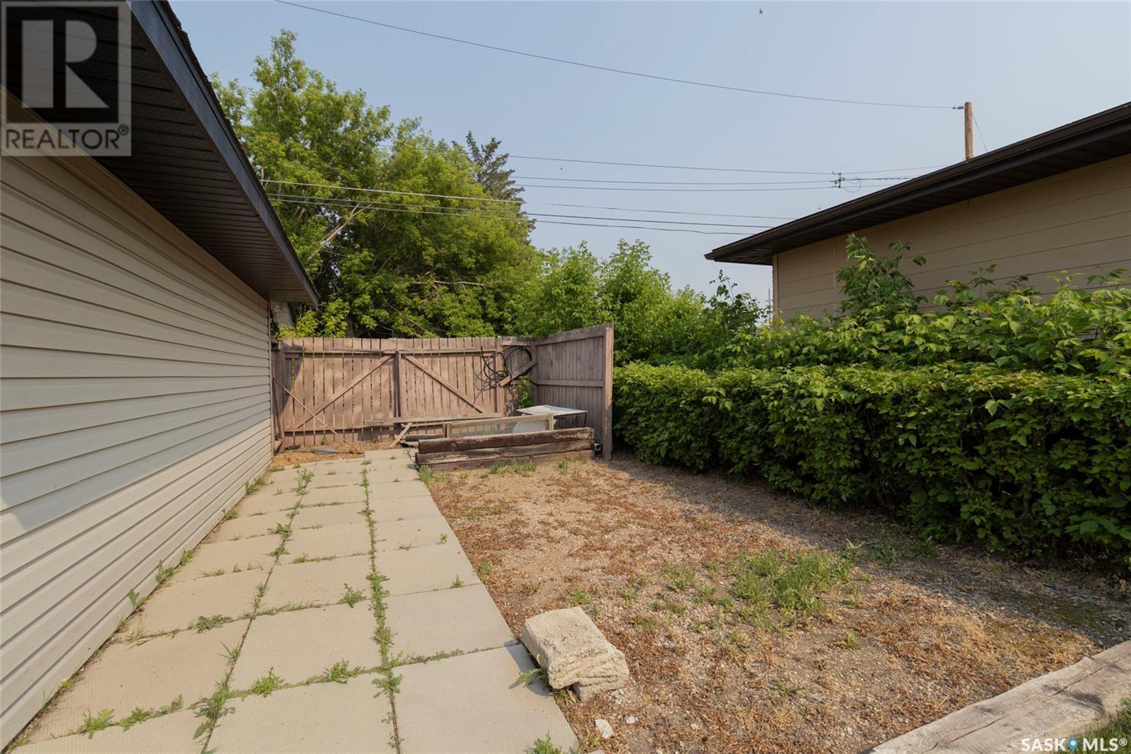 224 X Avenue S, Saskatoon, Saskatchewan  S7M 3H3 - Photo 35 - SK009110