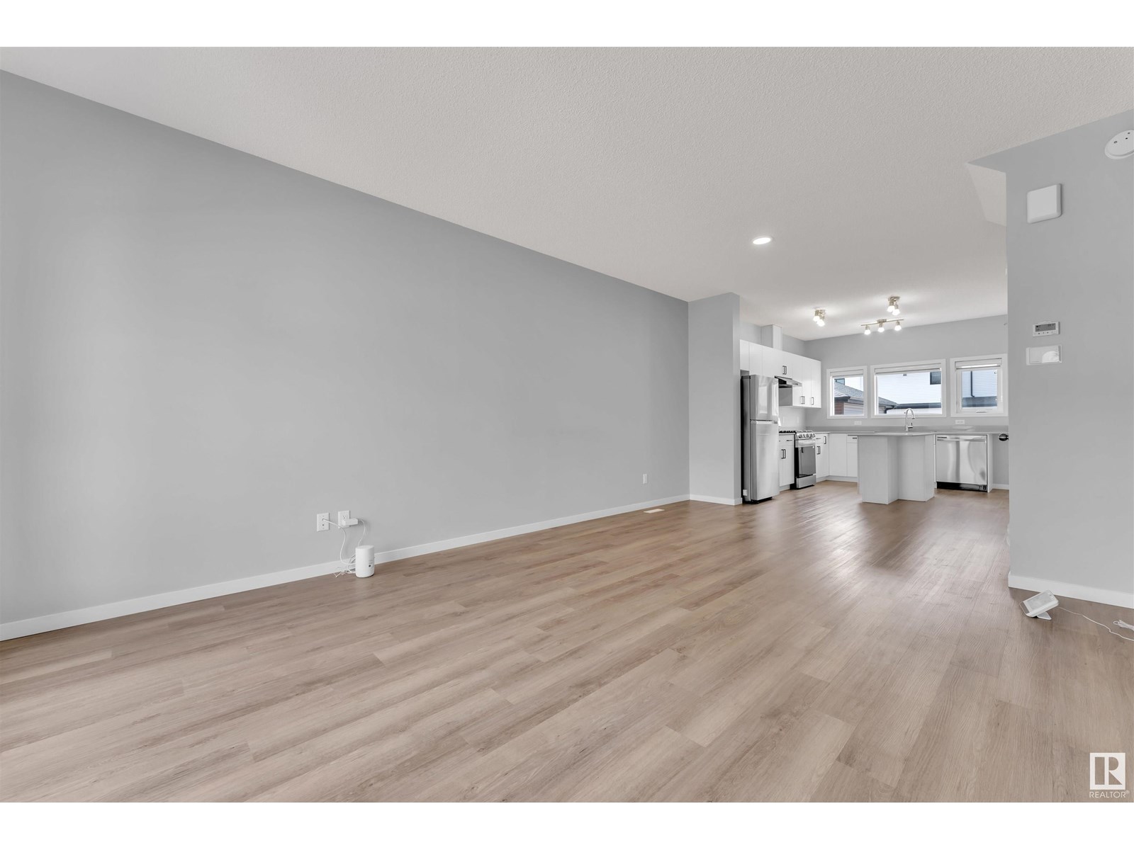 1239 16 Av Nw Nw, Edmonton, Alberta  T5J 3S9 - Photo 4 - E4441783