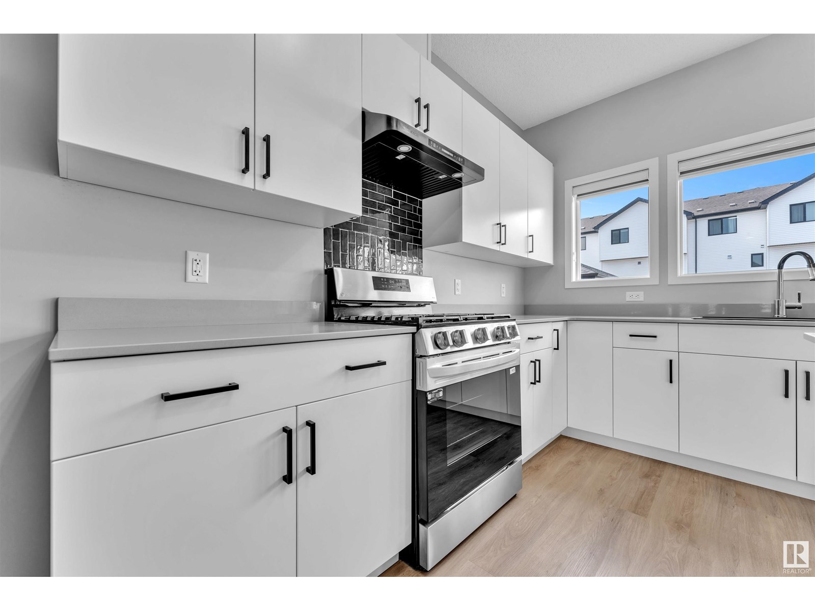 1239 16 Av Nw Nw, Edmonton, Alberta  T5J 3S9 - Photo 8 - E4441783