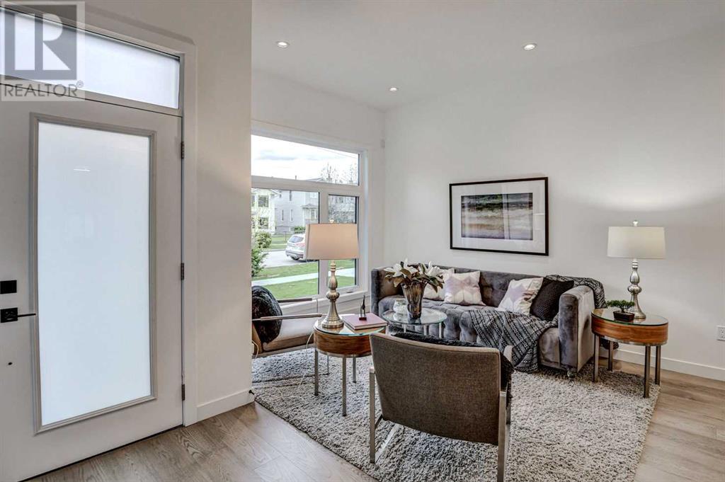 1765 7 Avenue Nw, Calgary, Alberta  T2N 0Z5 - Photo 4 - A2222733