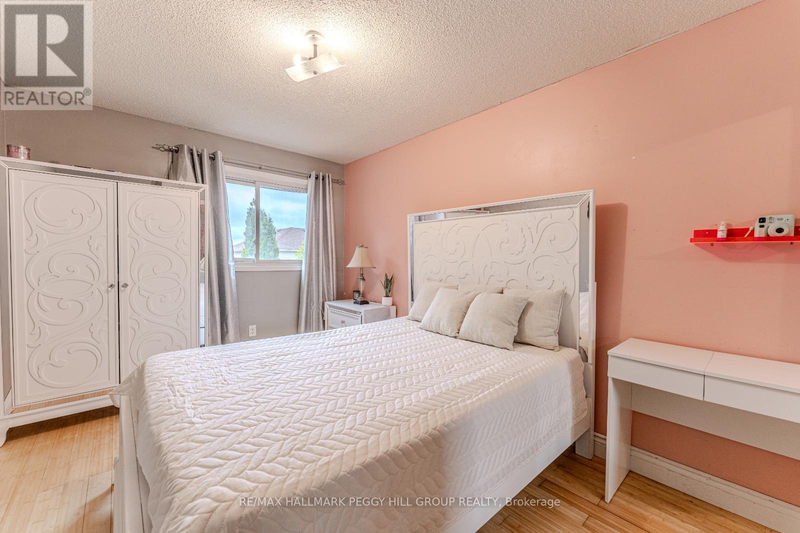 188 Kozlov Street, Barrie, Ontario  L4N 7H5 - Photo 15 - S12190316