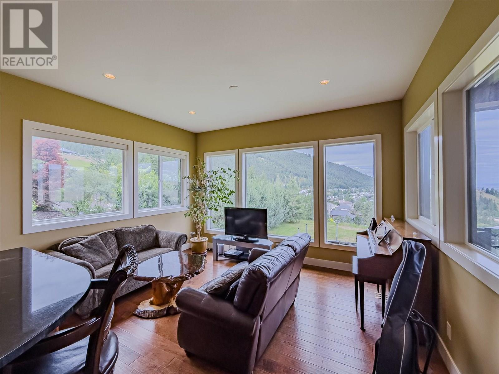 1760 Cheakamus Drive, Kamloops, British Columbia  V2E 2T6 - Photo 18 - 10351412