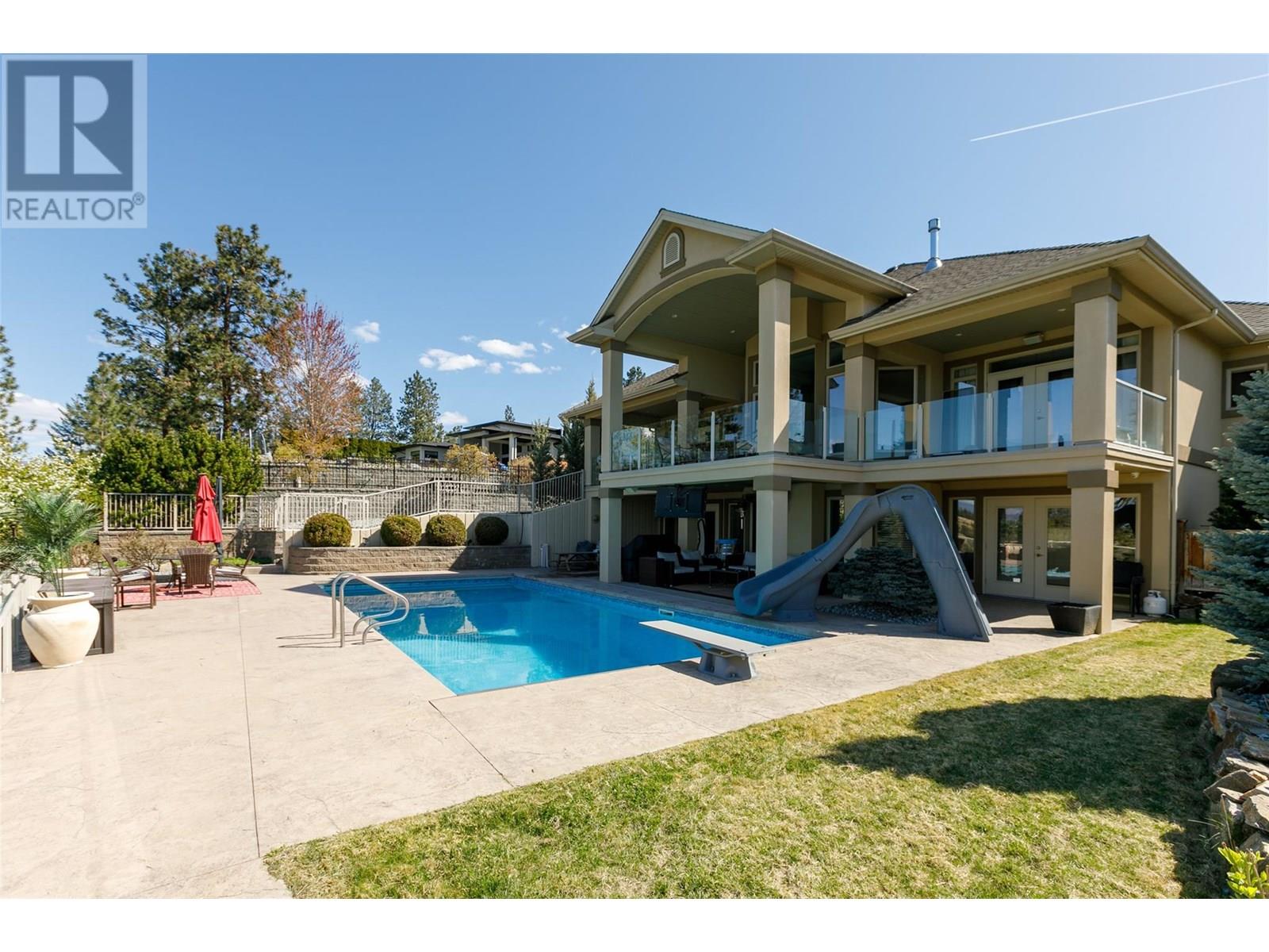 4828 CARMEL Crescent, Kelowna, British Columbia