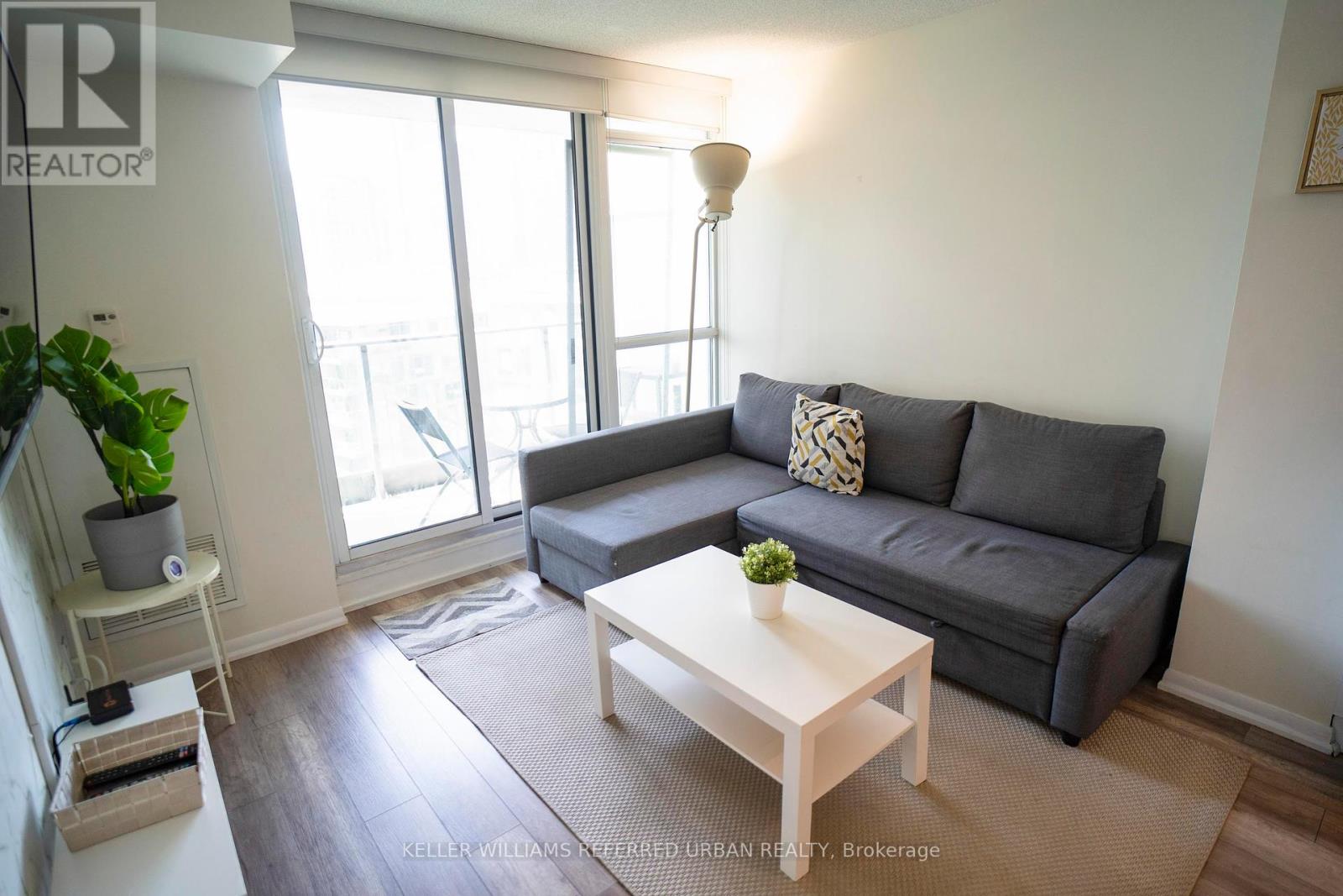 974 - 209 FORT YORK BOULEVARD, Toronto, Ontario