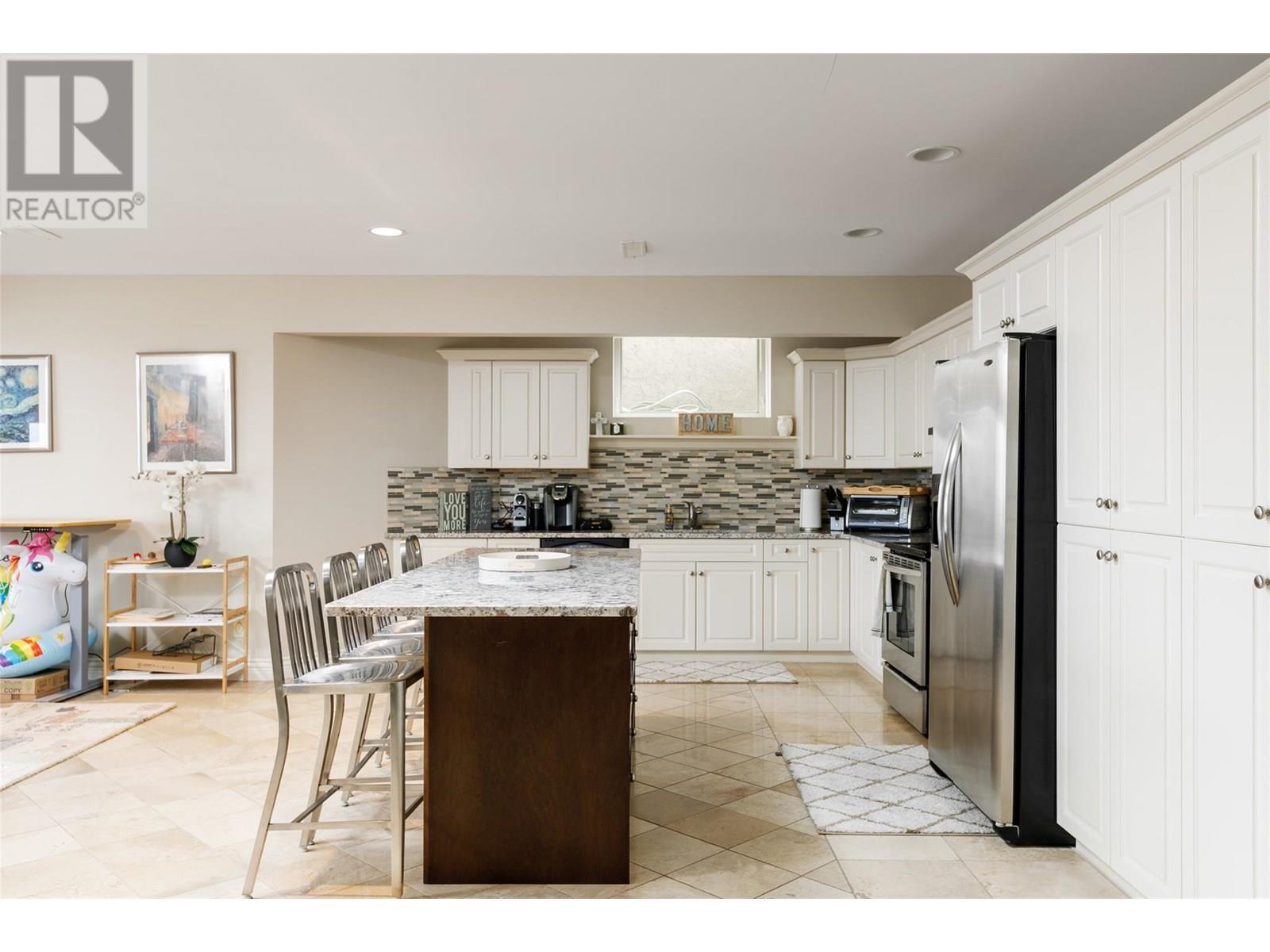 4828 Carmel Crescent, Kelowna, British Columbia  V1W 5B9 - Photo 43 - 10351425