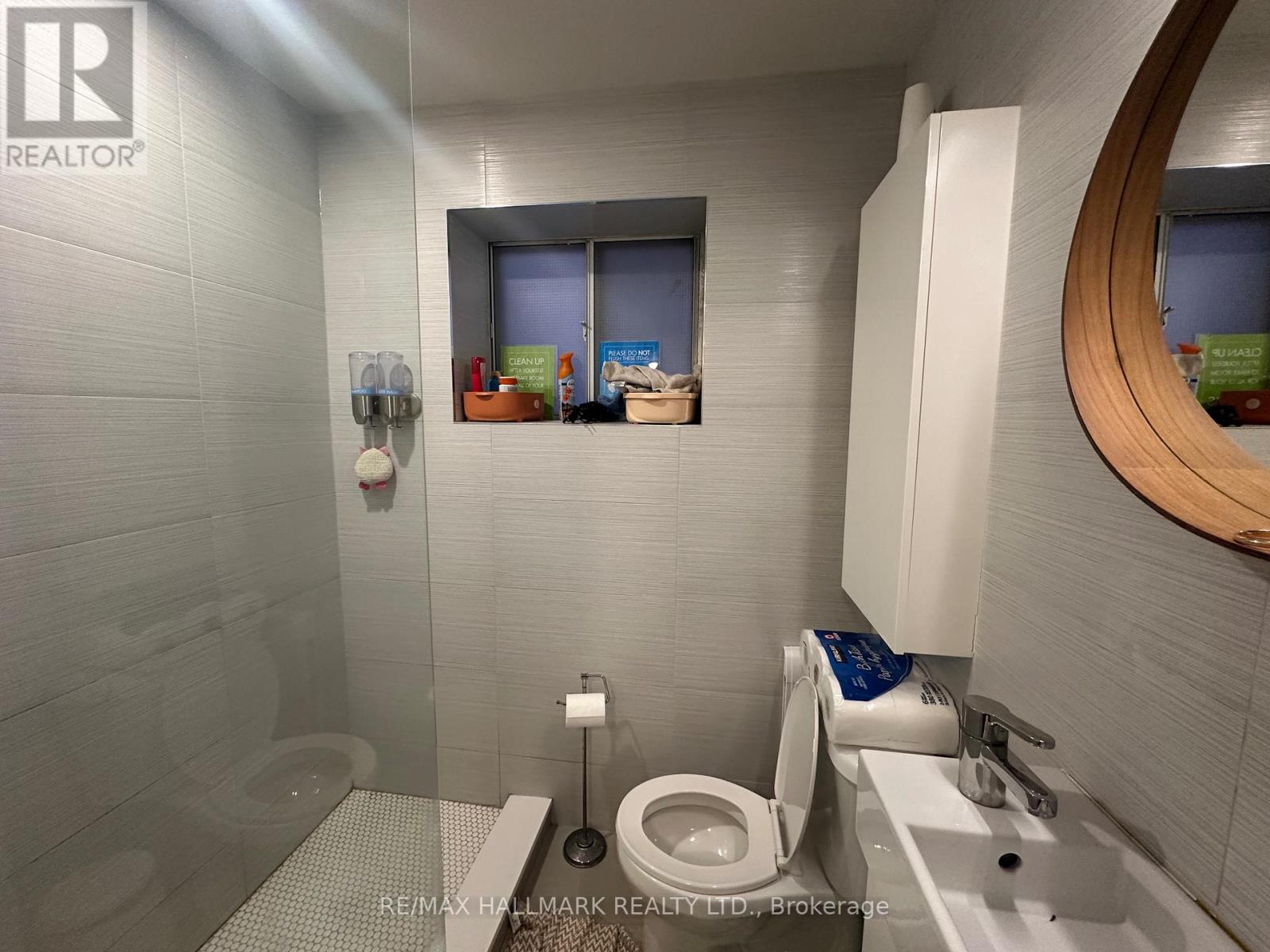 1 - 595 St Clair Avenue W, Toronto, Ontario  M6C 1A3 - Photo 12 - C12214093