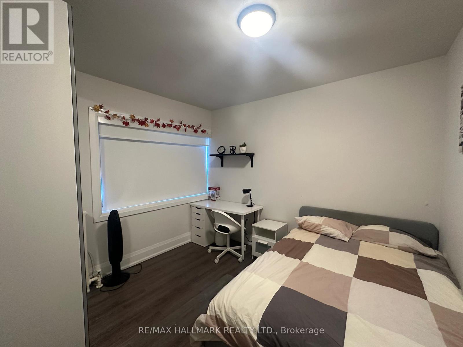 1 - 595 St Clair Avenue W, Toronto, Ontario  M6C 1A3 - Photo 16 - C12214093