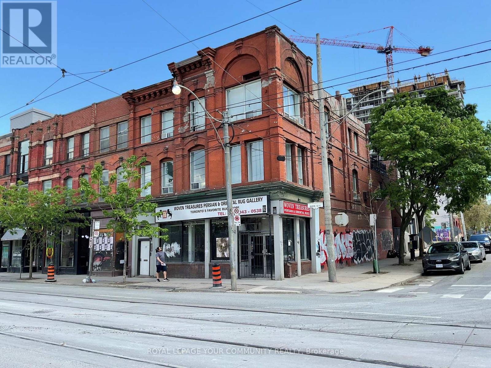 167 QUEEN STREET E, Toronto, Ontario